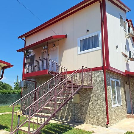 Guest House Valiland Bulgarevo Ngoại thất bức ảnh