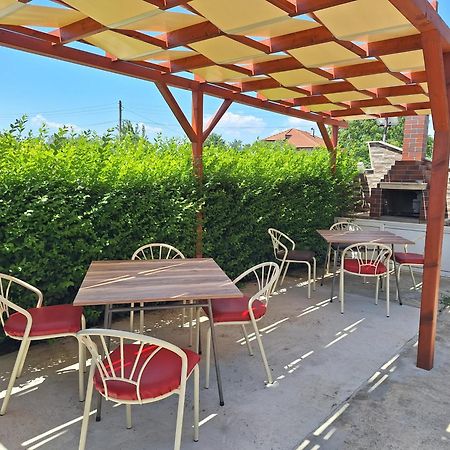 Guest House Valiland Bulgarevo Ngoại thất bức ảnh