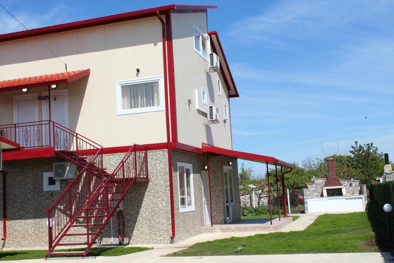 Guest House Valiland Bulgarevo Ngoại thất bức ảnh