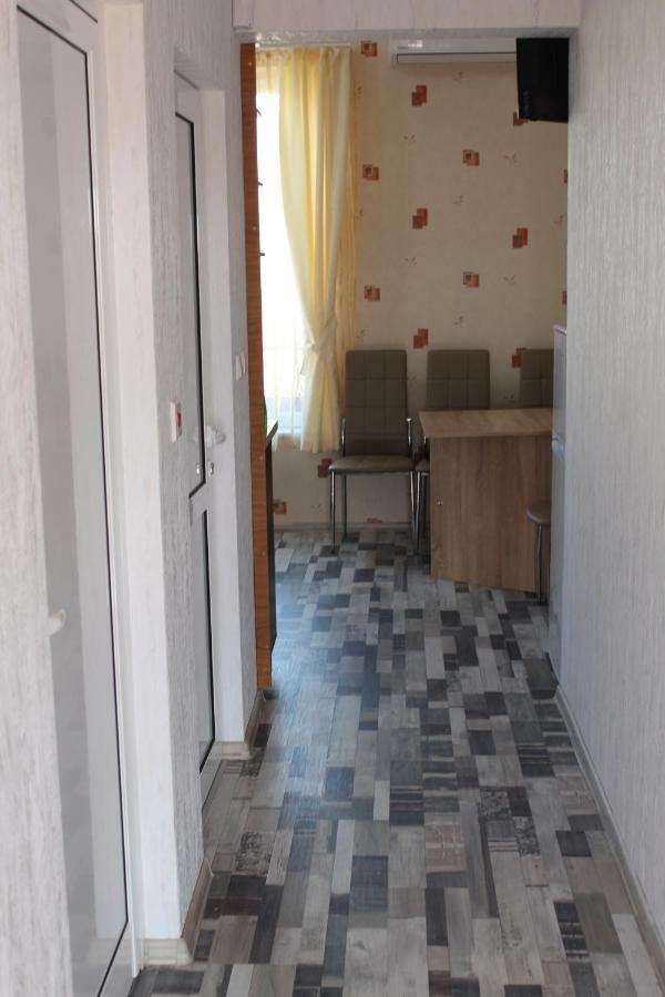 Guest House Valiland Bulgarevo Ngoại thất bức ảnh