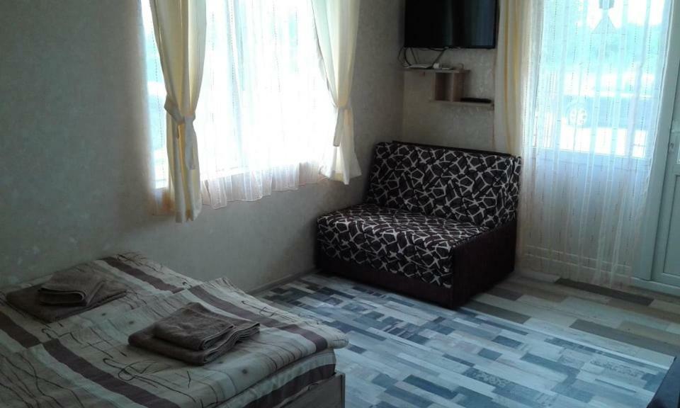 Guest House Valiland Bulgarevo Ngoại thất bức ảnh