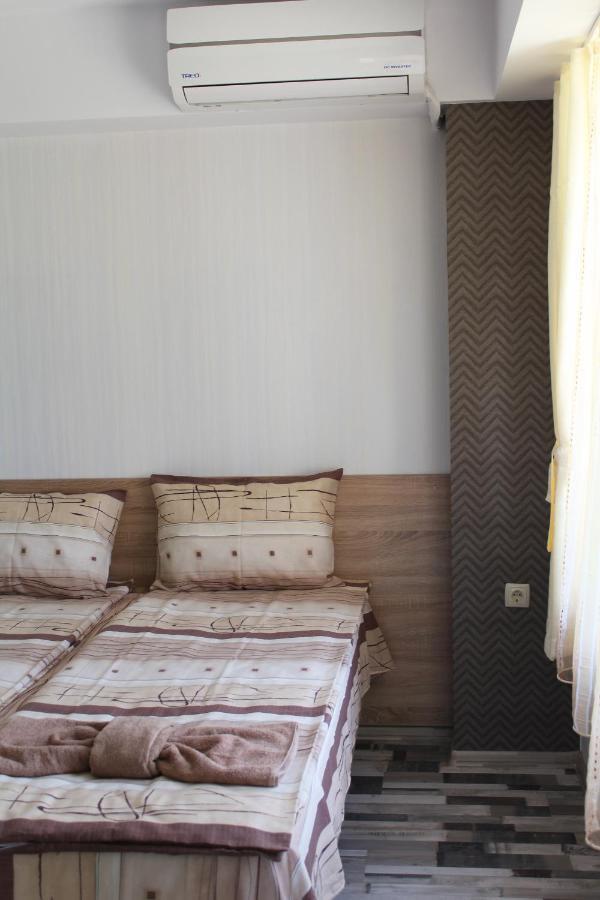Guest House Valiland Bulgarevo Ngoại thất bức ảnh